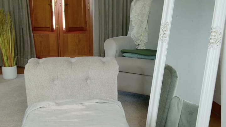Webcam Model Alma_Rosee Videos