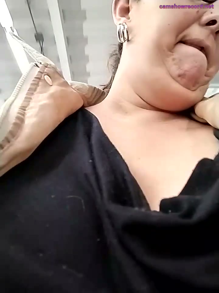Webcam Model _Saraqueen Videos
