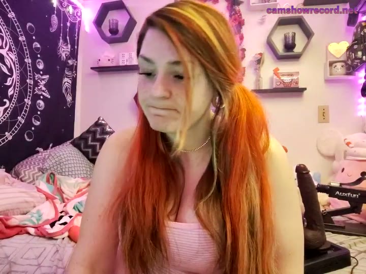 Webcam Model xKittyMeowz Videos