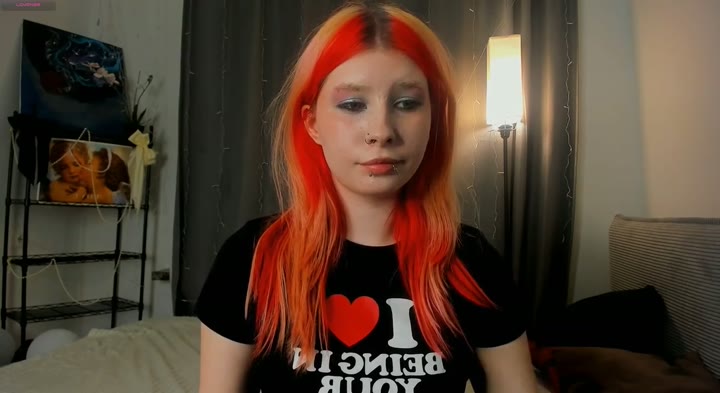 Webcam Model WarmAtEdges Videos