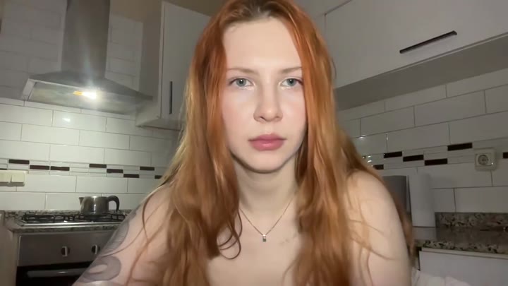 Webcam Model Nurrra Videos