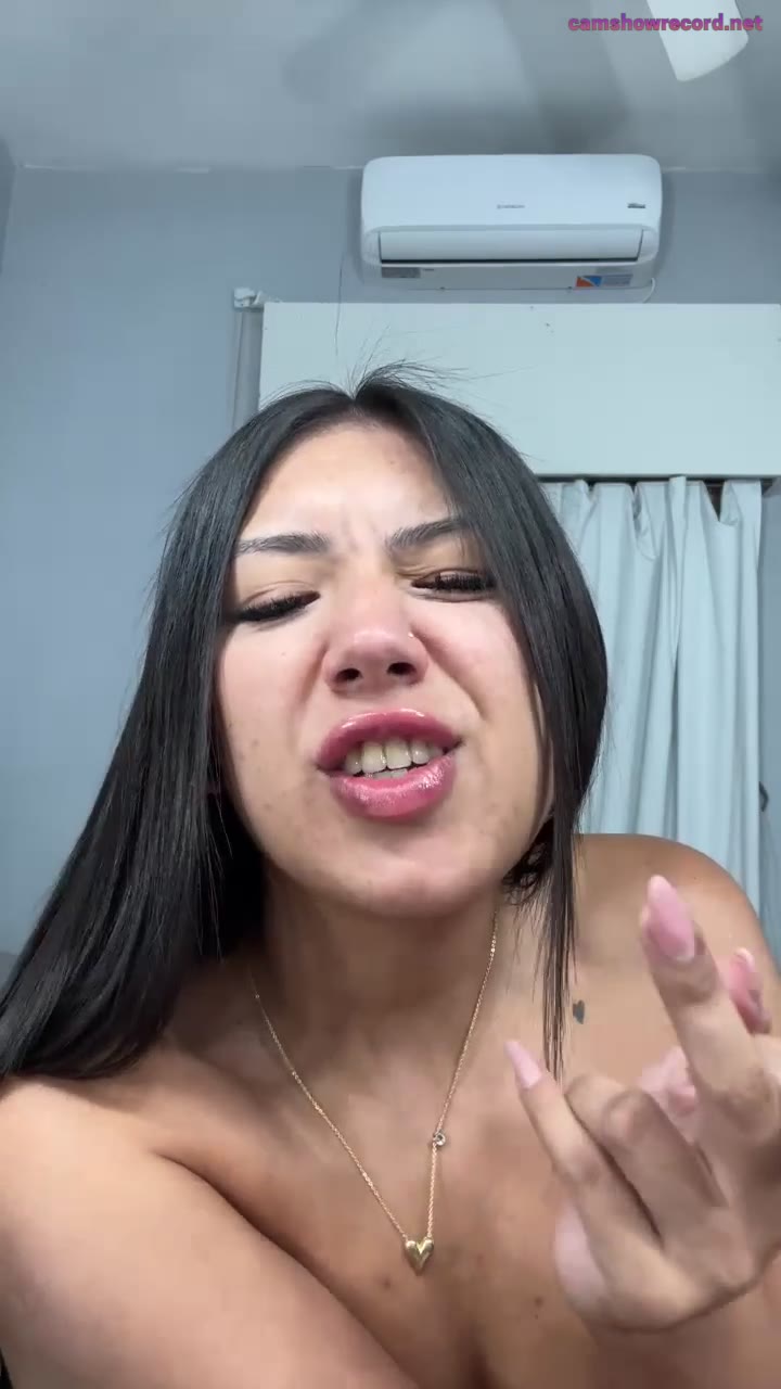 Webcam Model Alexxxiamorocha Videos