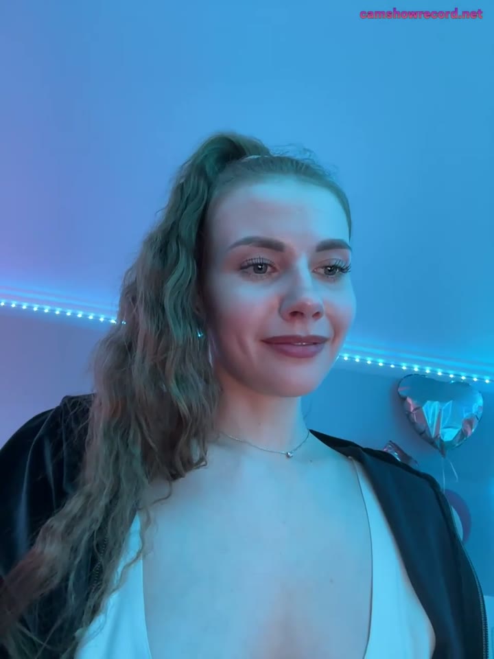 -VikkiL0vesCheese-