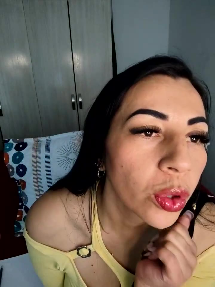 Webcam Model Franchescatoop Videos